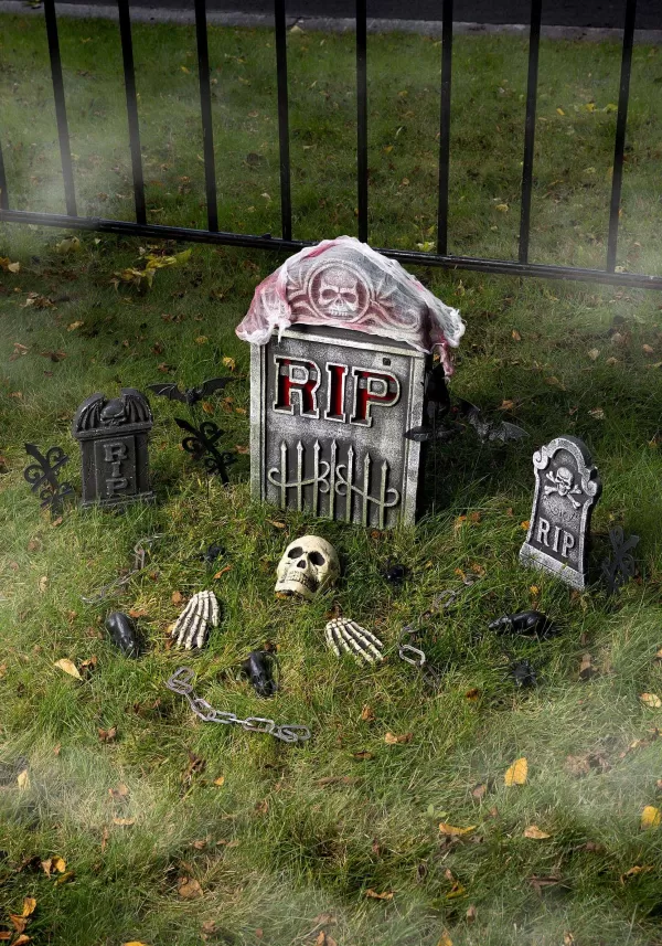 Cheap 24 Piece Tombstone Halloween Decoration Set Outdoor Decorations