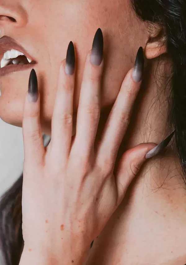 Discount Vamp Ombre Press-On Nails Kit Halloween Clothes